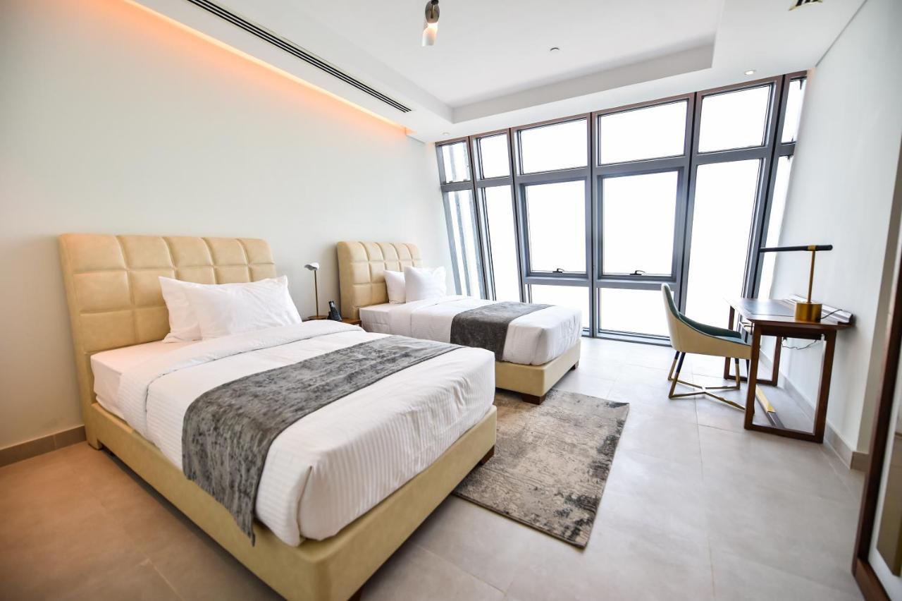 Waterfront Hotel Apartment Lusail Ngoại thất bức ảnh Deluxe Room