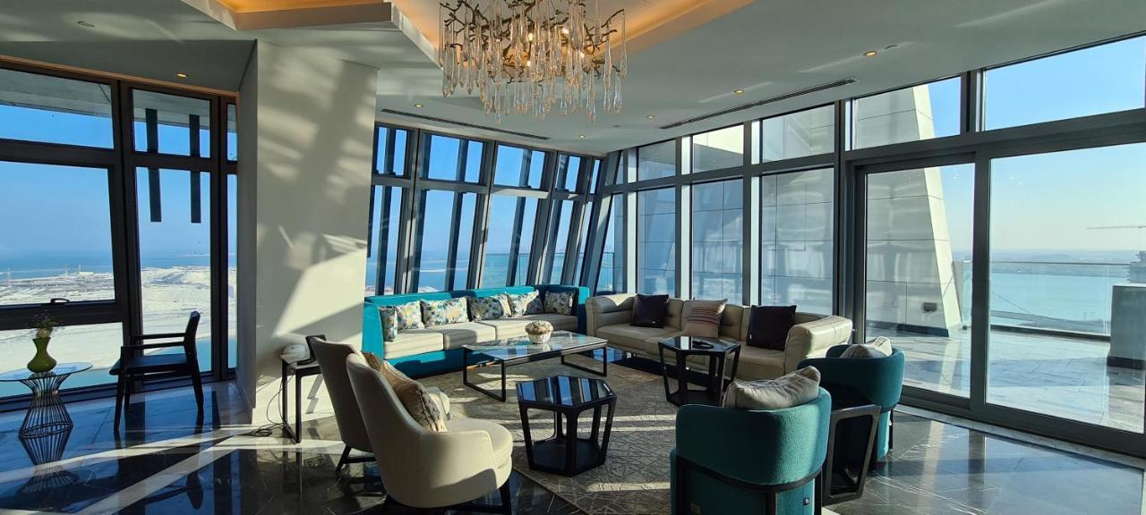 Waterfront Hotel Apartment Lusail Ngoại thất bức ảnh The Sky Lounge